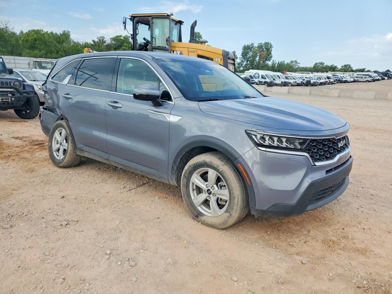 2023 KIA SORENTO LX — снимка 4