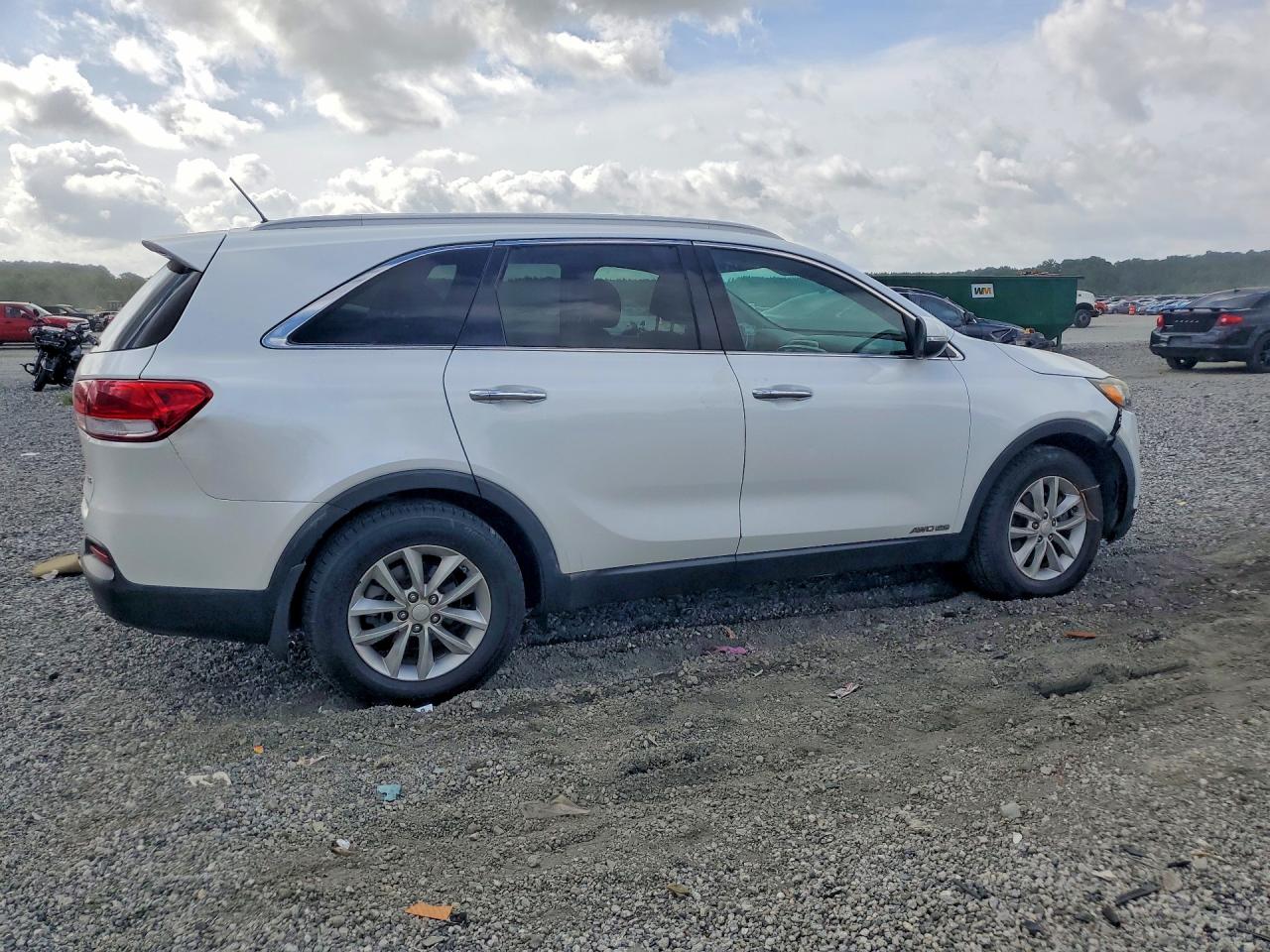 2017 KIA SORENTO LX V6 — снимка 3