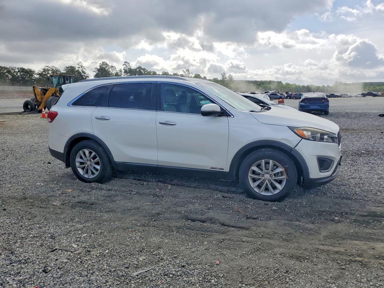 2017 KIA SORENTO LX V6 — снимка 4