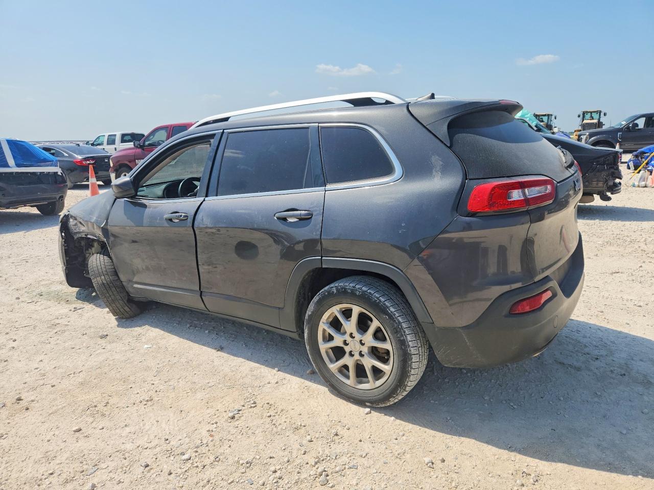 2016 JEEP CHEROKEE LATITUDE — снимка 2
