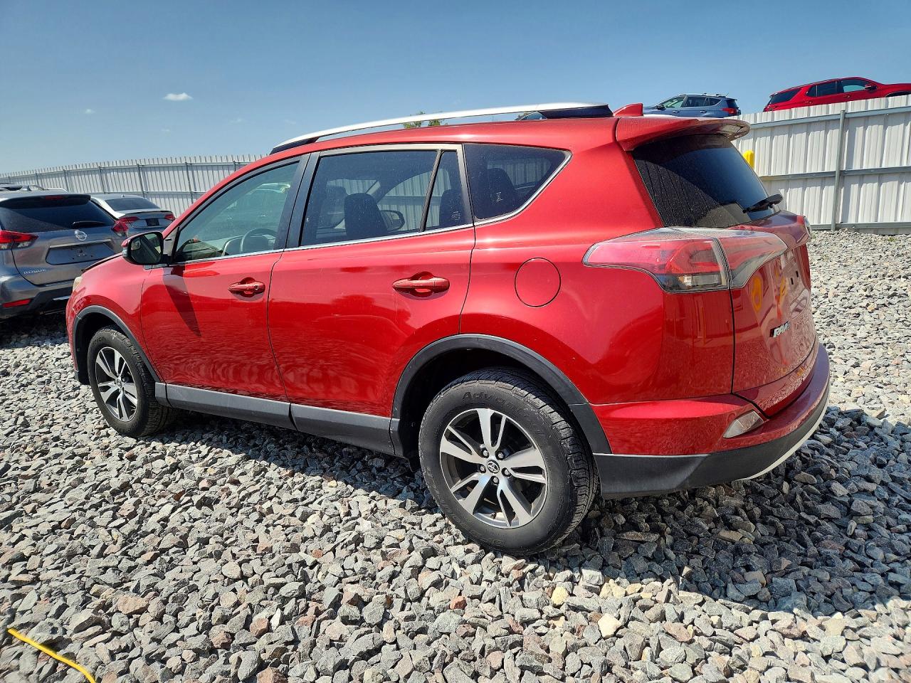 2016 TOYOTA RAV4 XLE — снимка 2