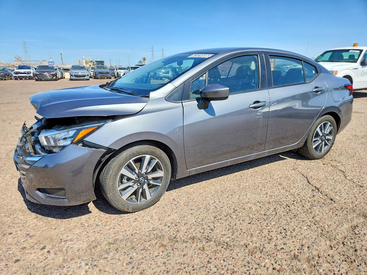2025 NISSAN VERSA SV