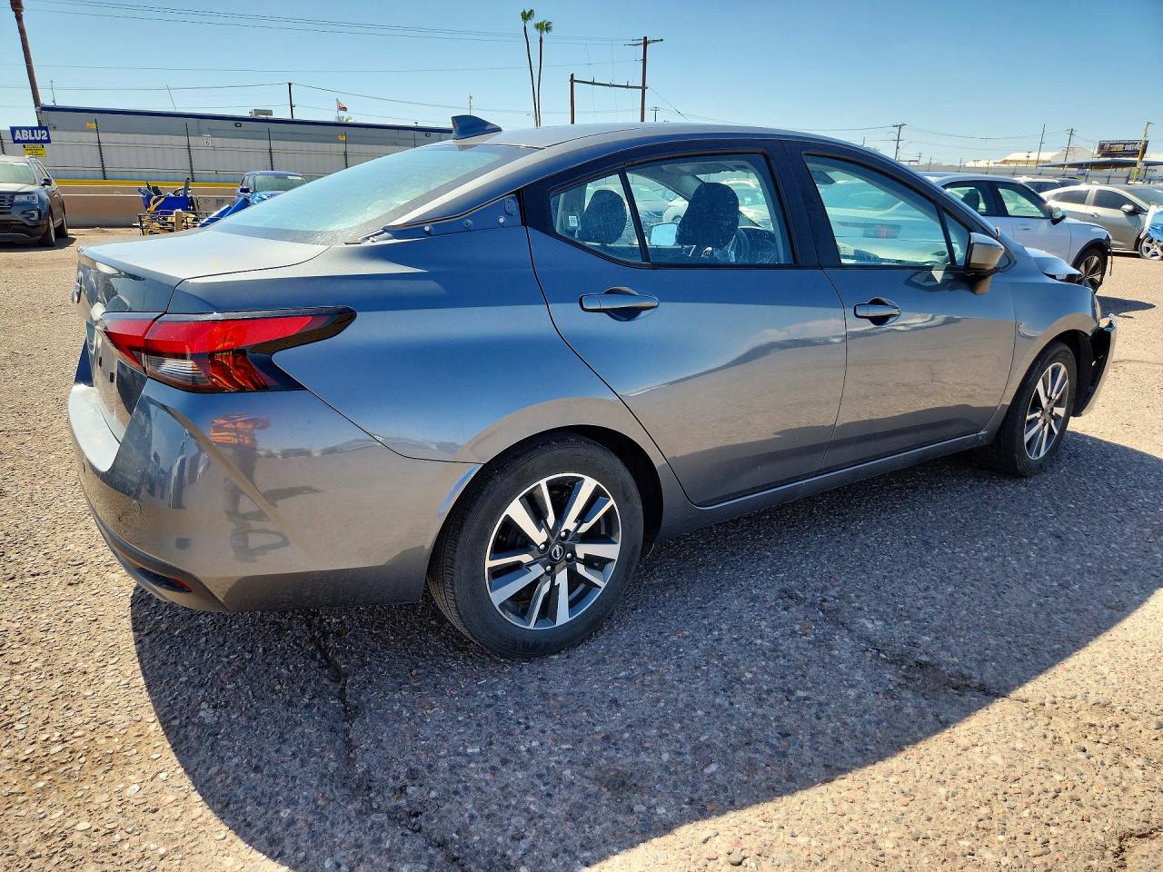 2025 NISSAN VERSA SV — снимка 3