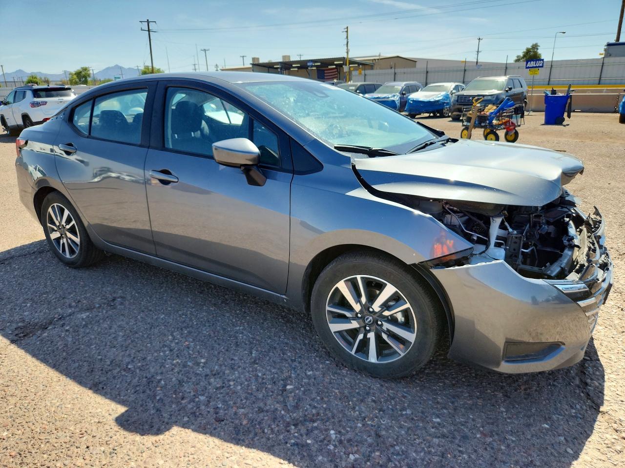 2025 NISSAN VERSA SV — снимка 4
