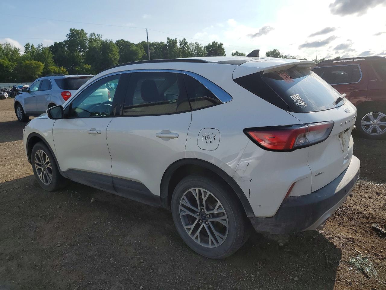 2021 FORD ESCAPE SEL — снимка 2