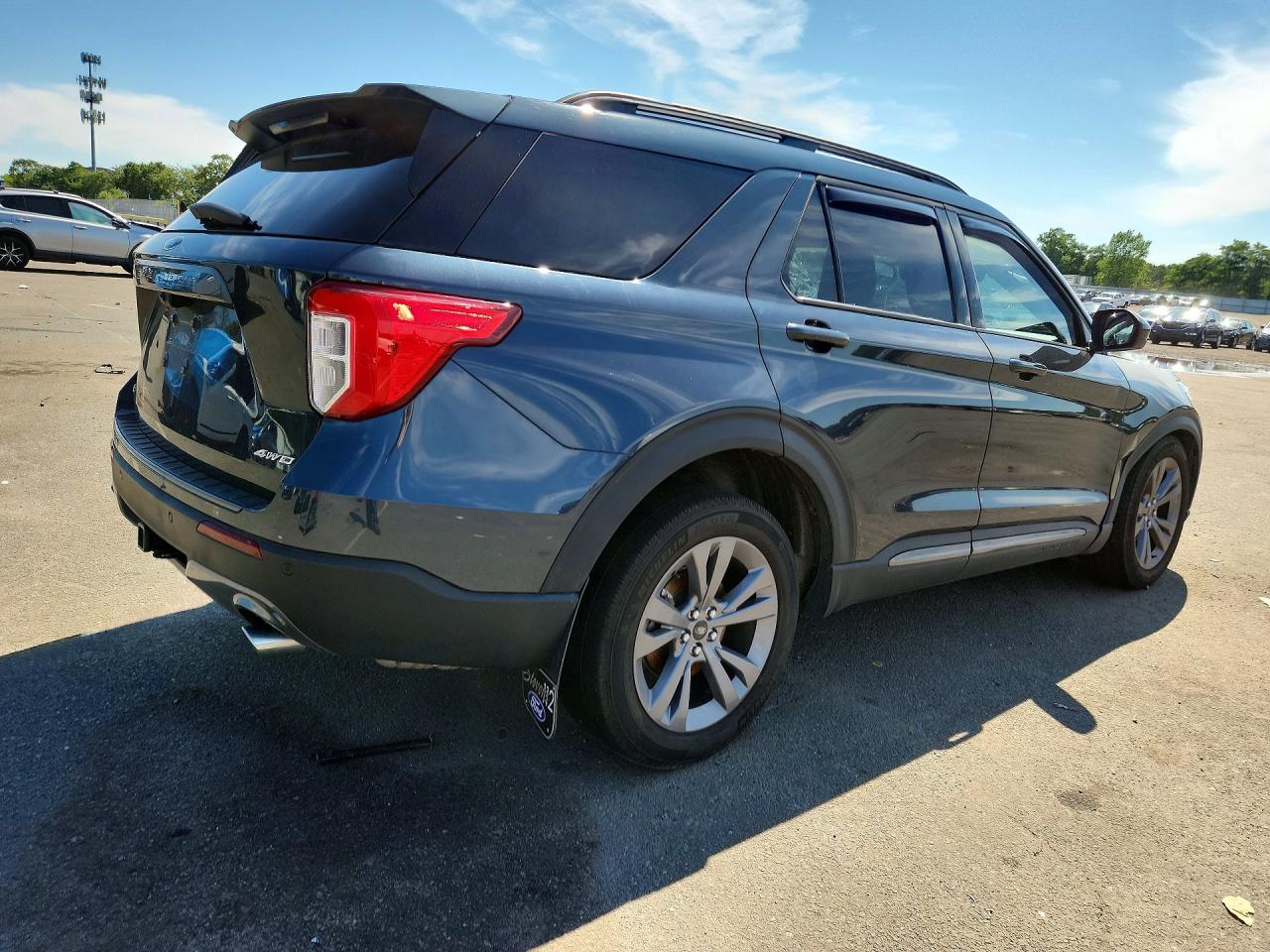 2023 FORD EXPLORER XLT — снимка 3