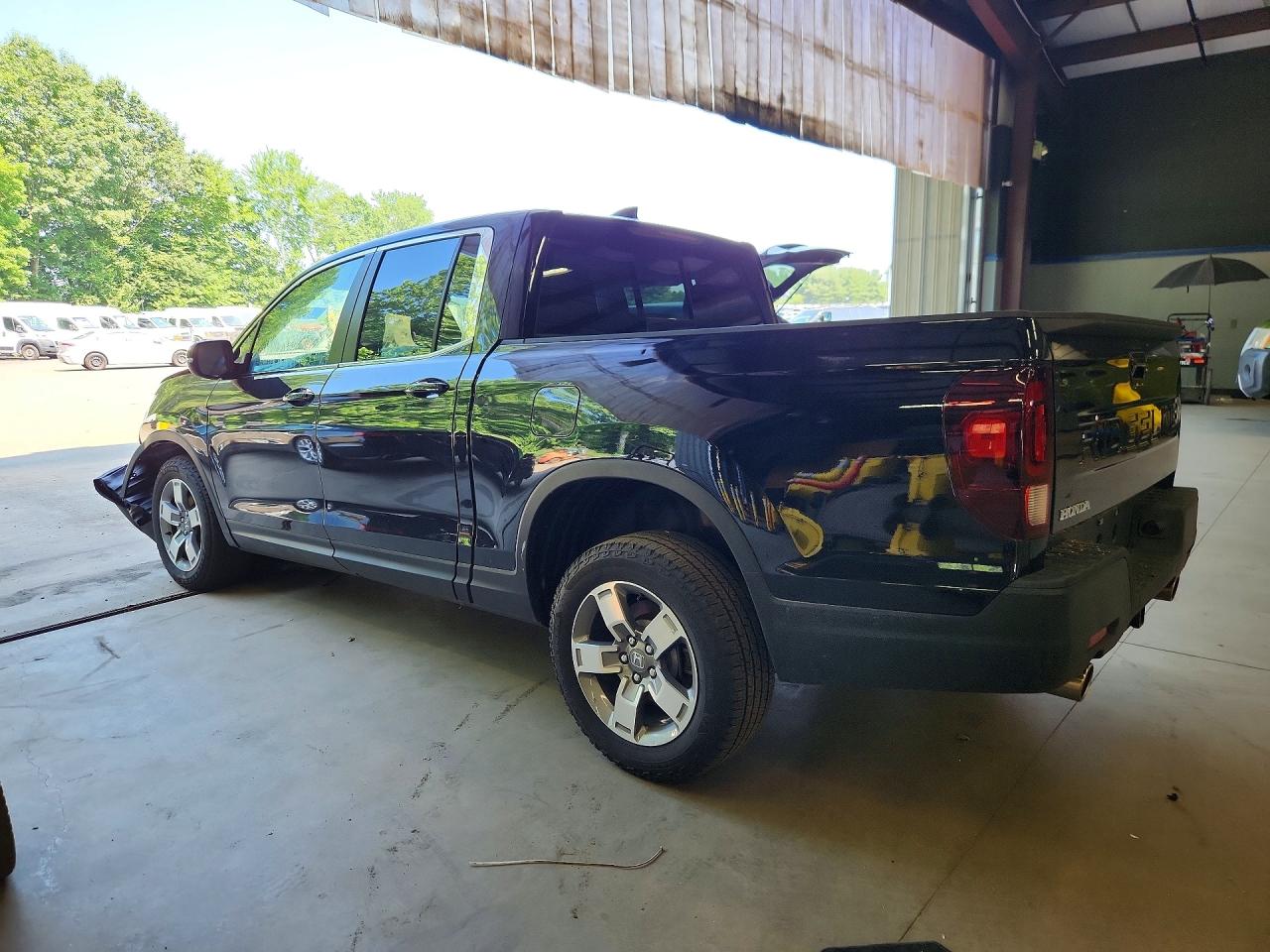 2025 HONDA RIDGELINE RTL — снимка 2