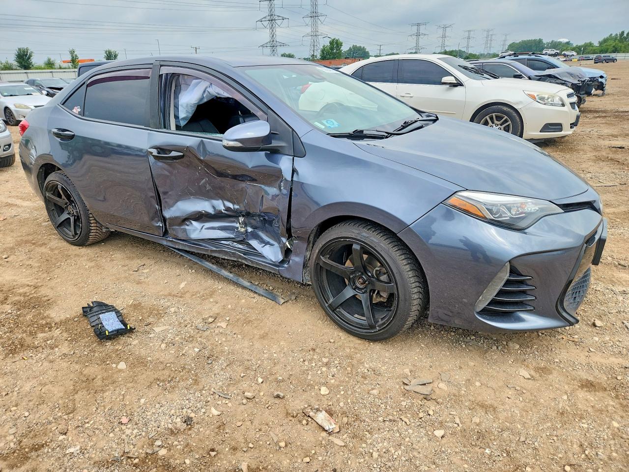 2017 TOYOTA COROLLA SE — снимка 4