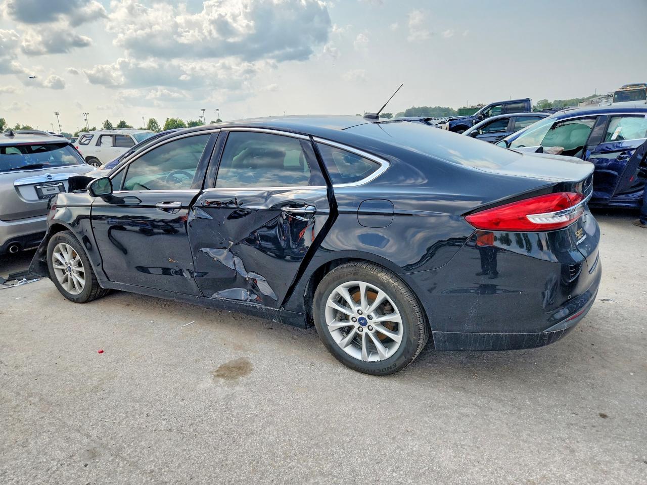 2017 FORD FUSION SE — снимка 2