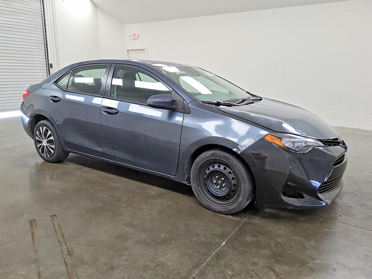 2017 TOYOTA COROLLA LE — снимка 4