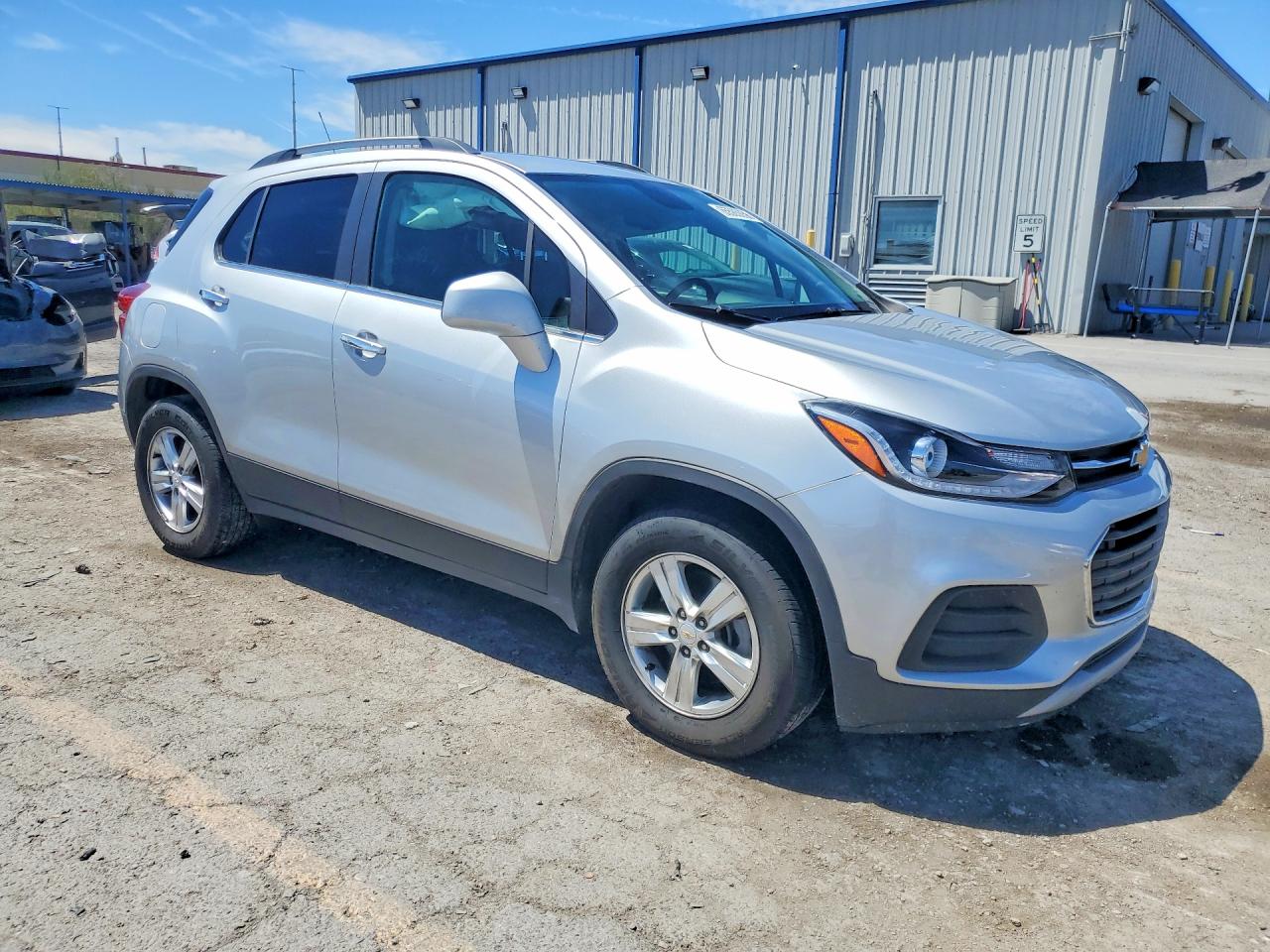 2018 CHEVROLET TRAX 1LT — снимка 4