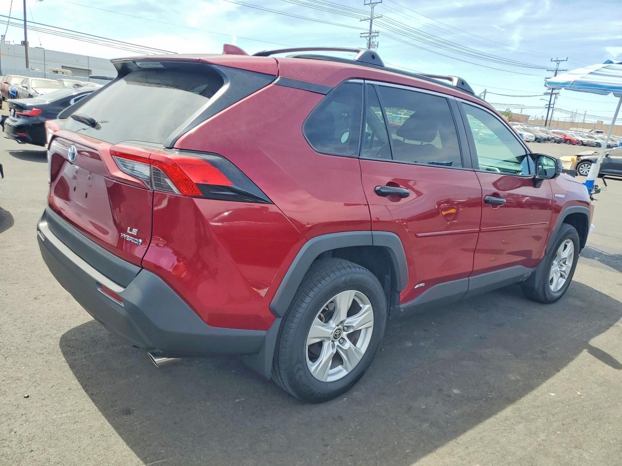 2021 TOYOTA RAV4 LE — снимка 3