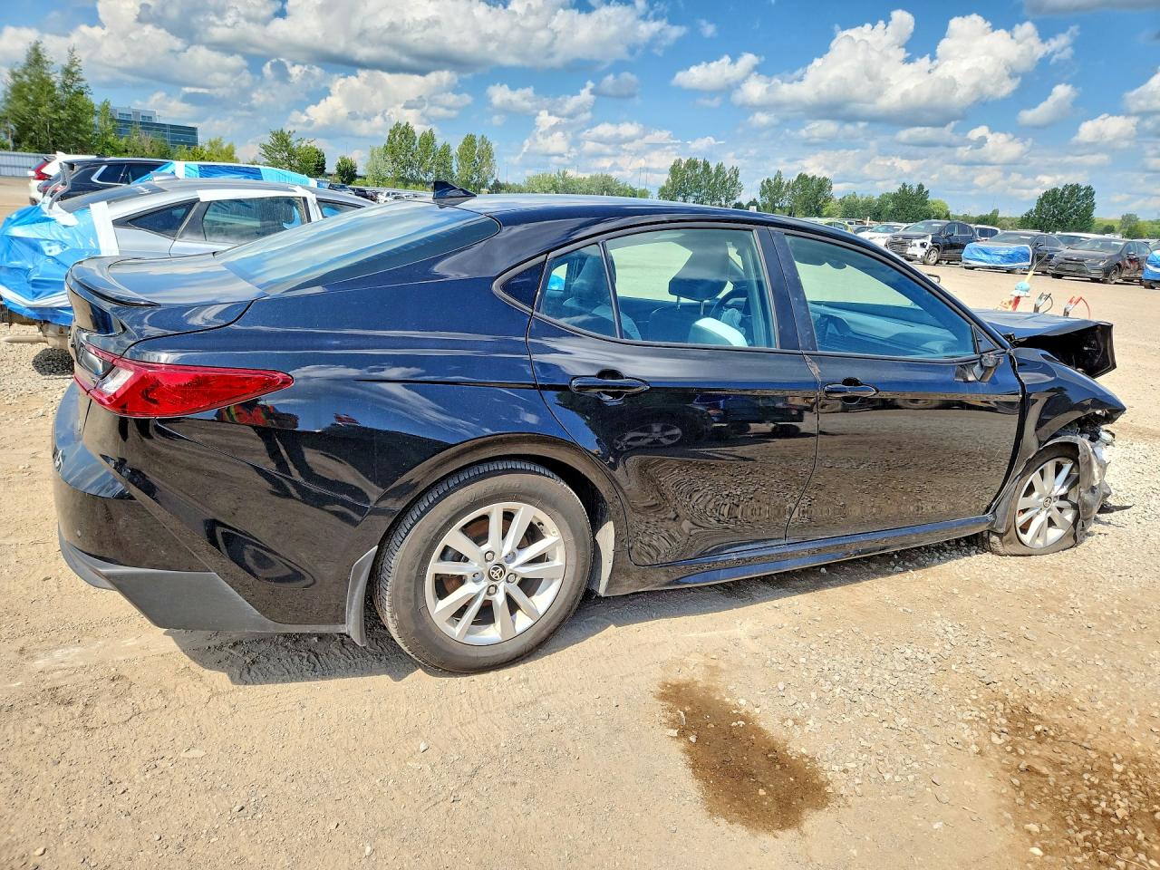 2025 TOYOTA CAMRY LE — снимка 3