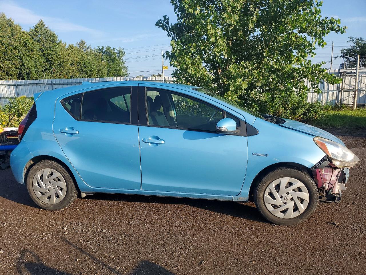 2016 TOYOTA PRIUS C ONE — снимка 4