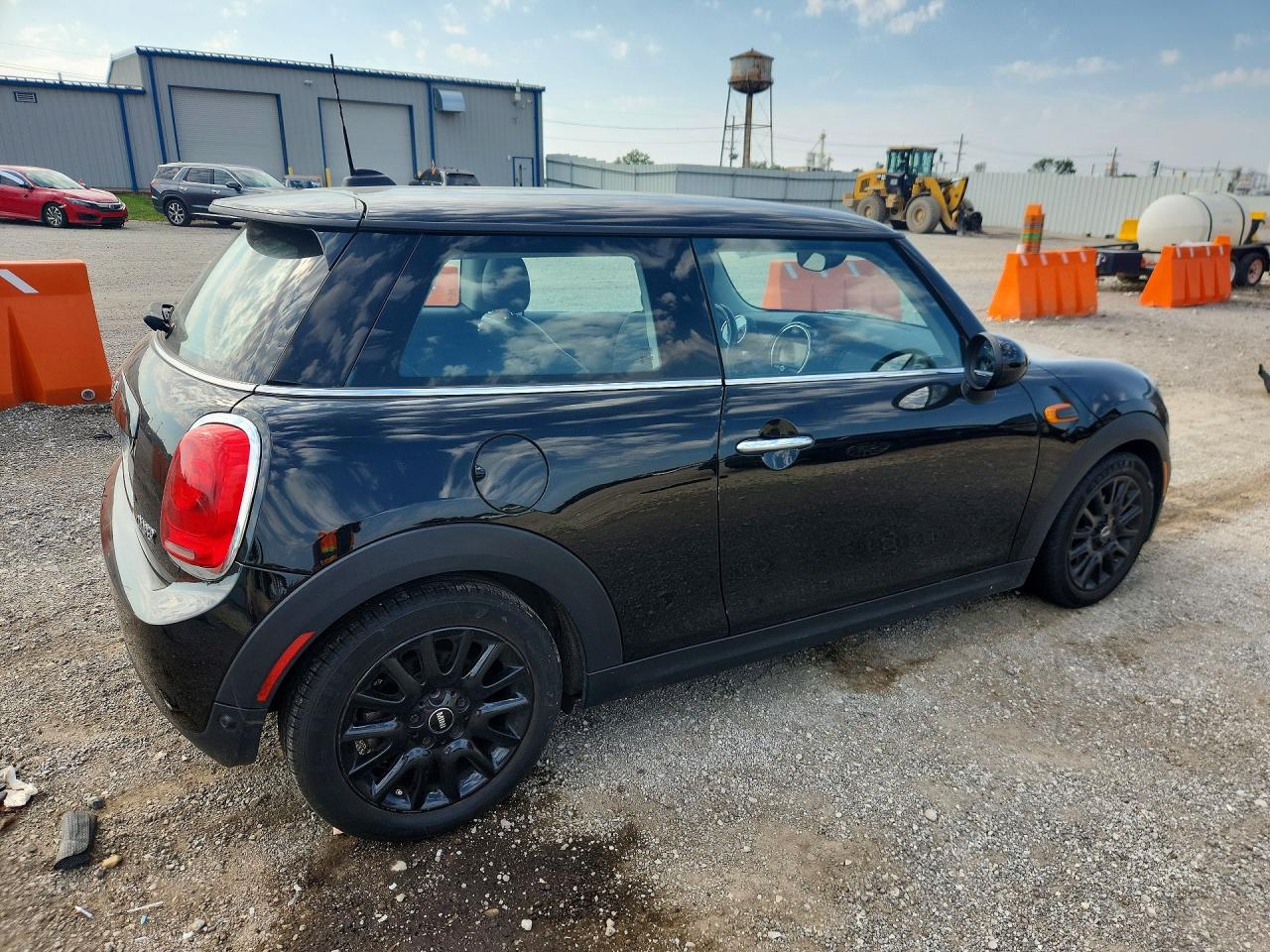 2017 MINI COOPER — снимка 3