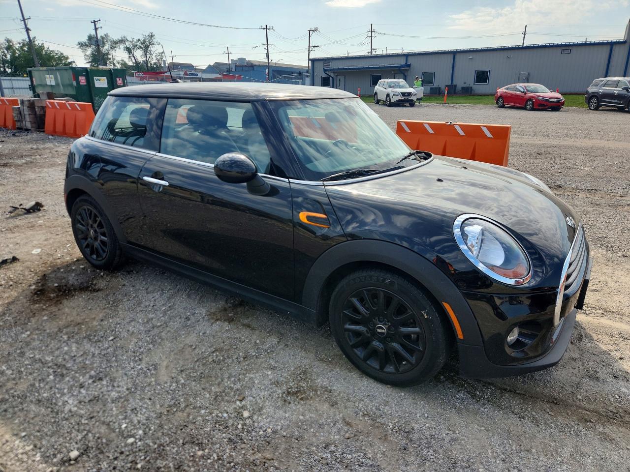 2017 MINI COOPER — снимка 4