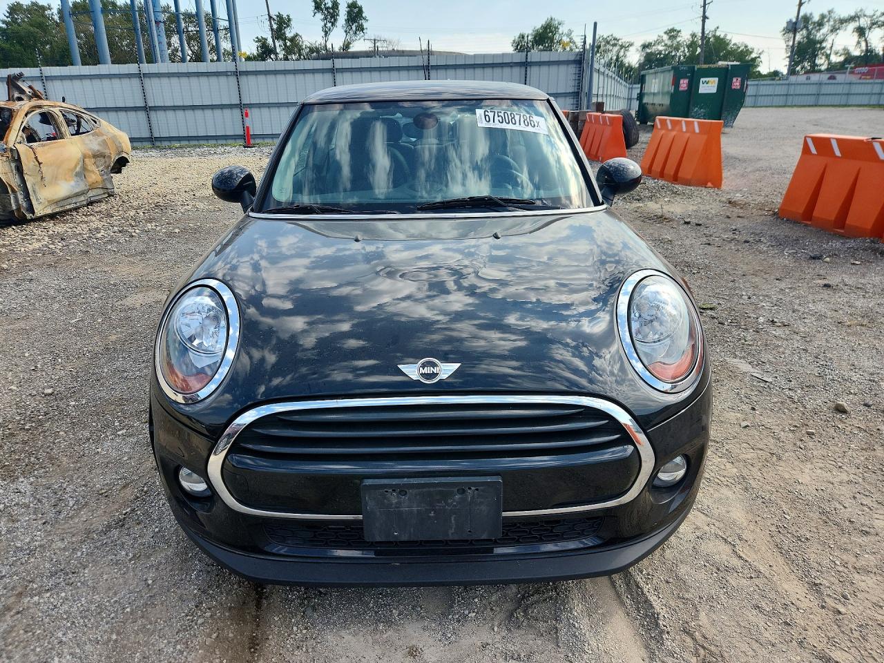 2017 MINI COOPER — снимка 5