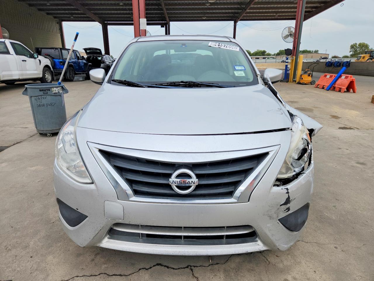 2019 NISSAN VERSA SV — снимка 5