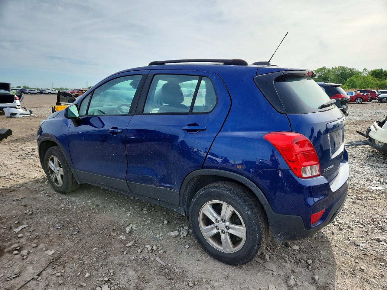 2017 CHEVROLET TRAX LS — снимка 2