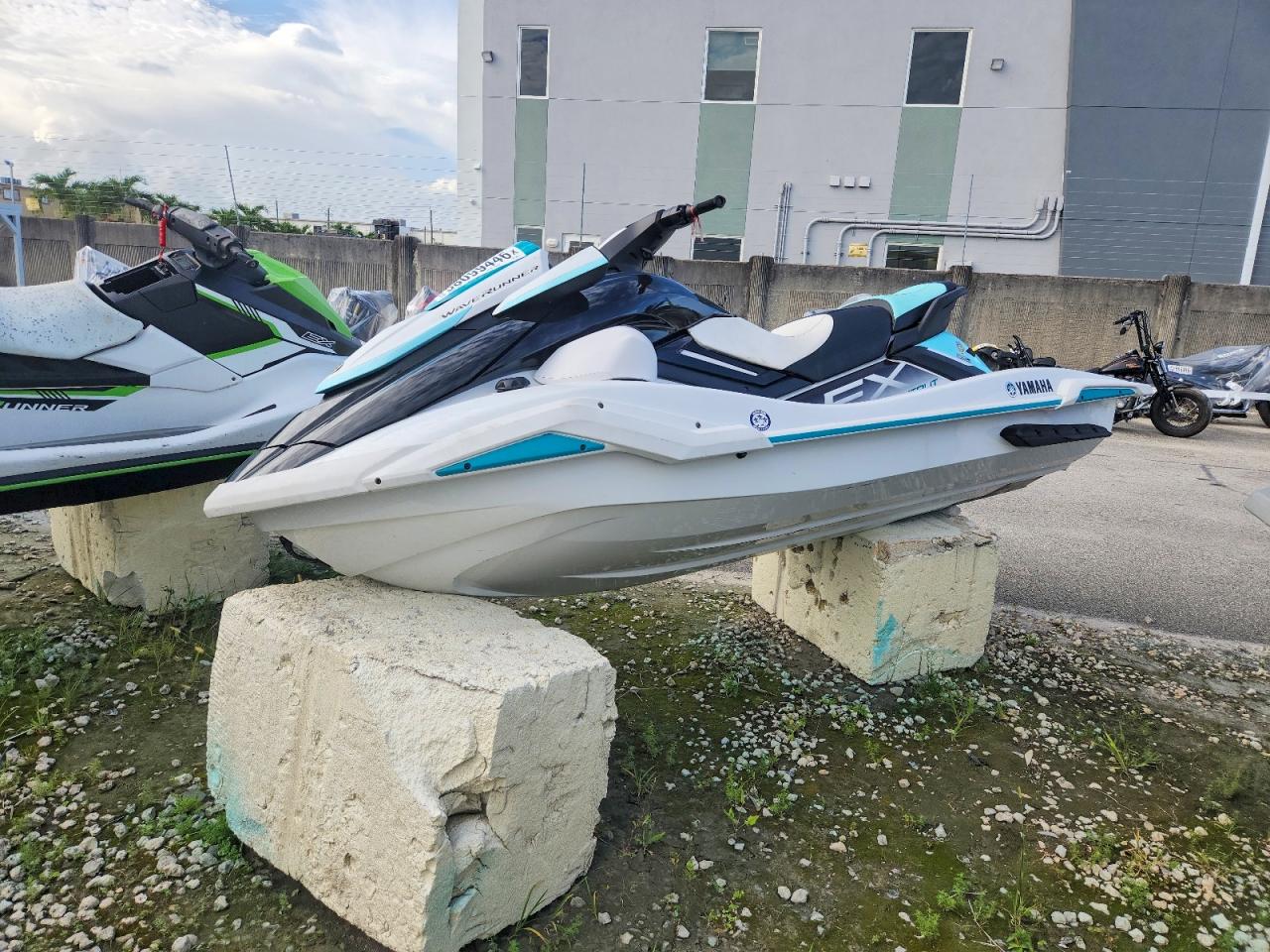 2024 YAMAHA JET SKI