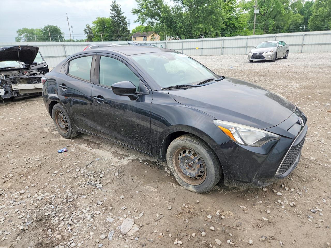 2019 TOYOTA YARIS L — снимка 4