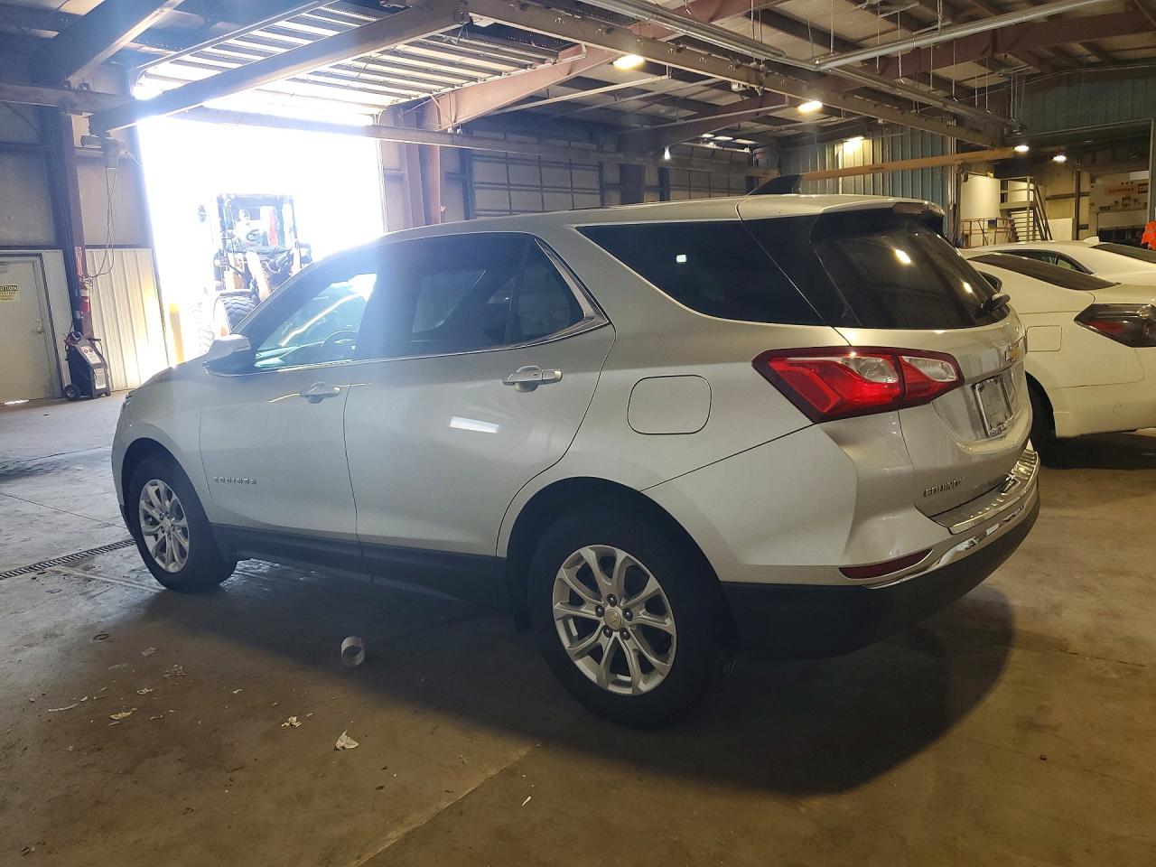 2018 CHEVROLET EQUINOX LT — снимка 2
