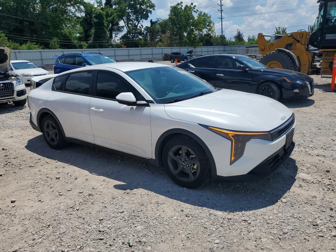2025 KIA K4 LXS — снимка 4