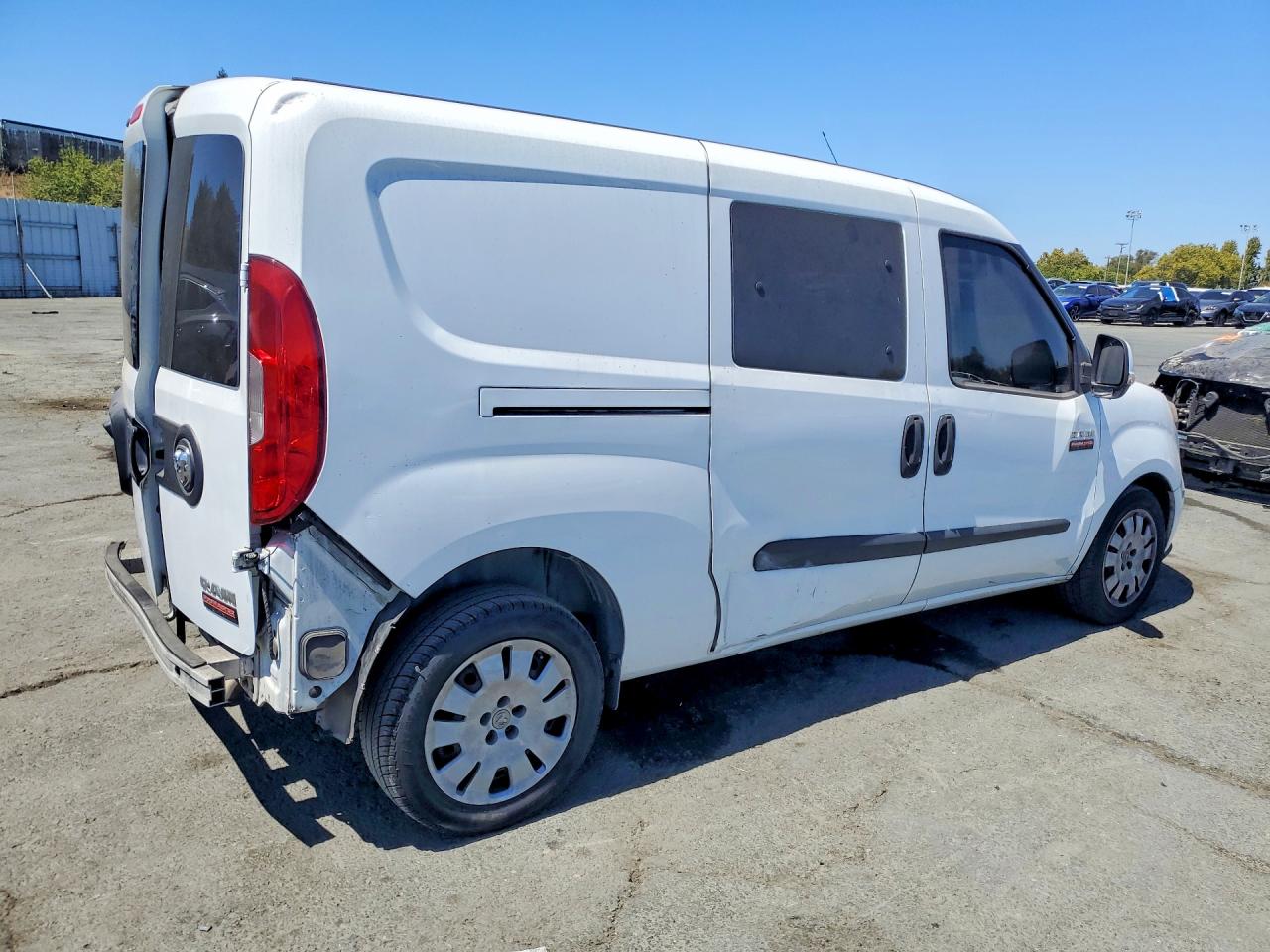 2017 RAM PROMASTER CITY SLT — снимка 3