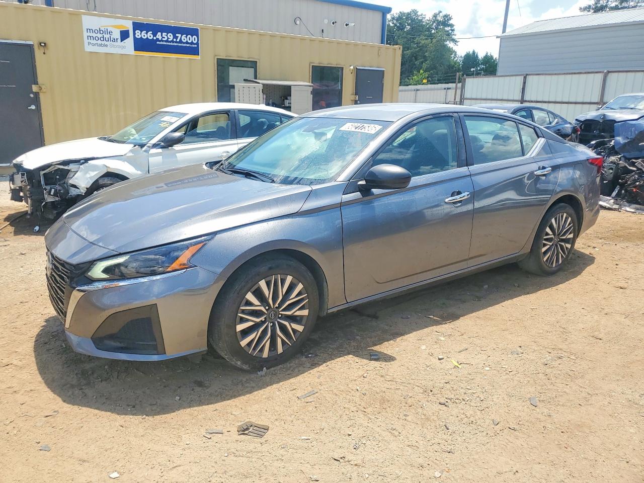2024 NISSAN ALTIMA SV