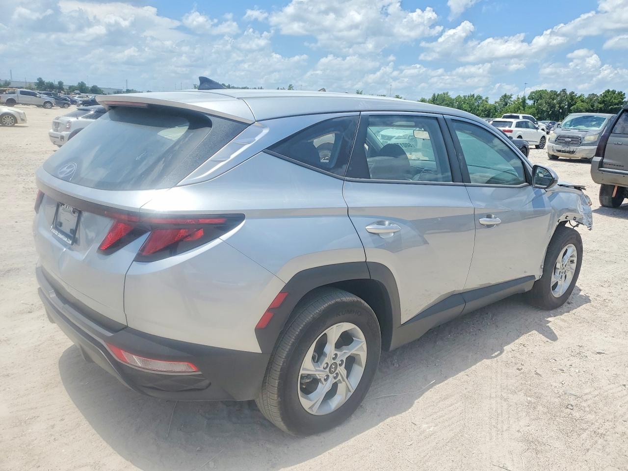 2024 HYUNDAI TUCSON SE — снимка 3