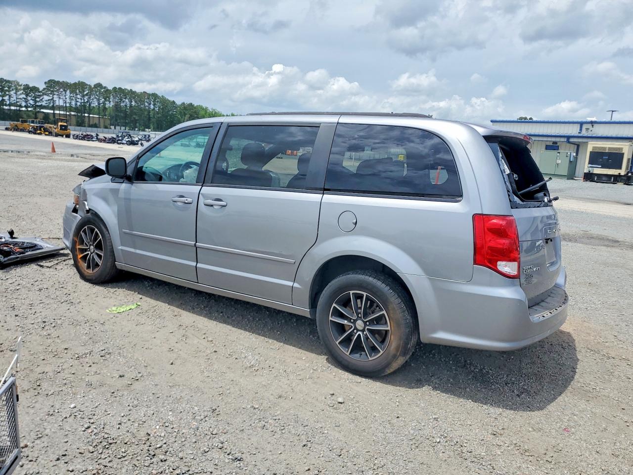 2016 DODGE GRAND CARAVAN R — снимка 2
