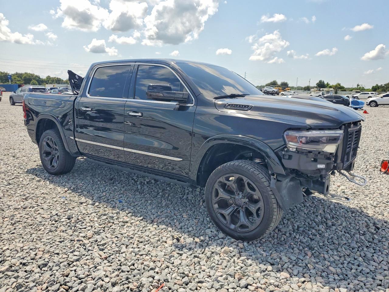 2019 RAM 1500 LIMITED — снимка 4