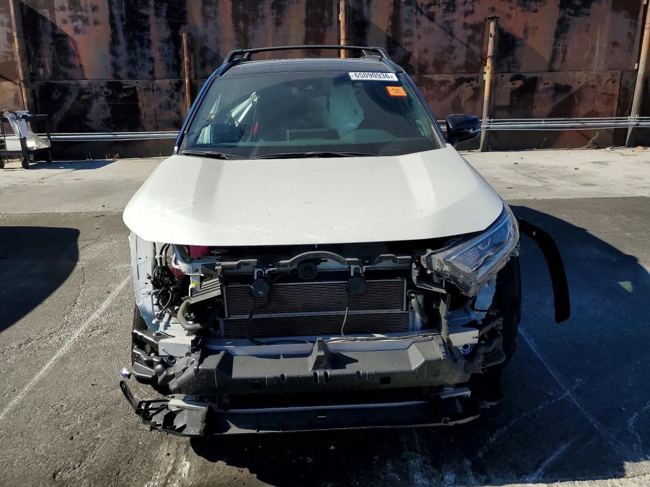 2021 TOYOTA RAV4 XSE — снимка 5