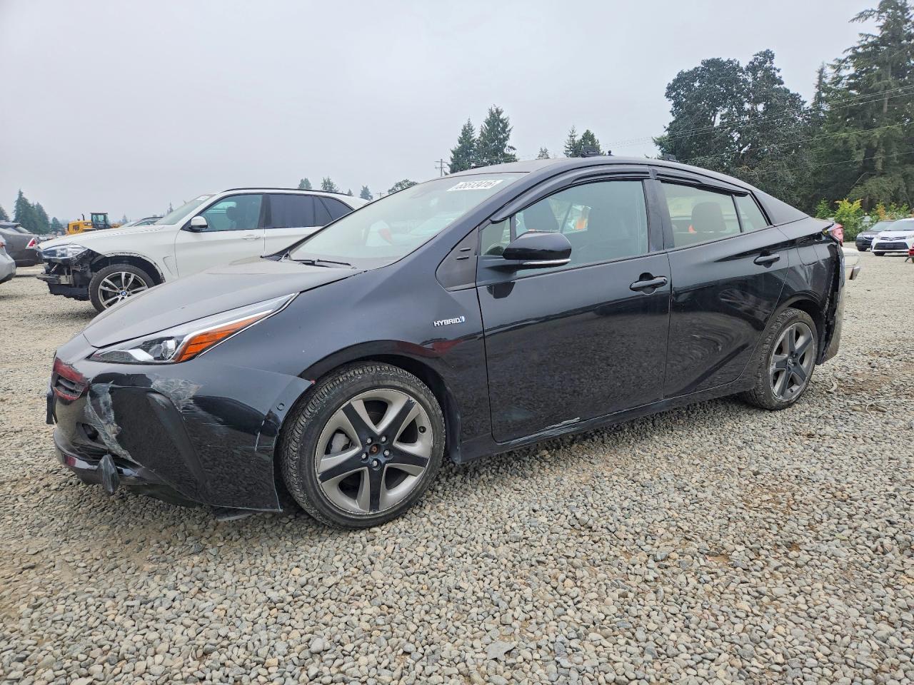 2021 TOYOTA PRIUS XLE