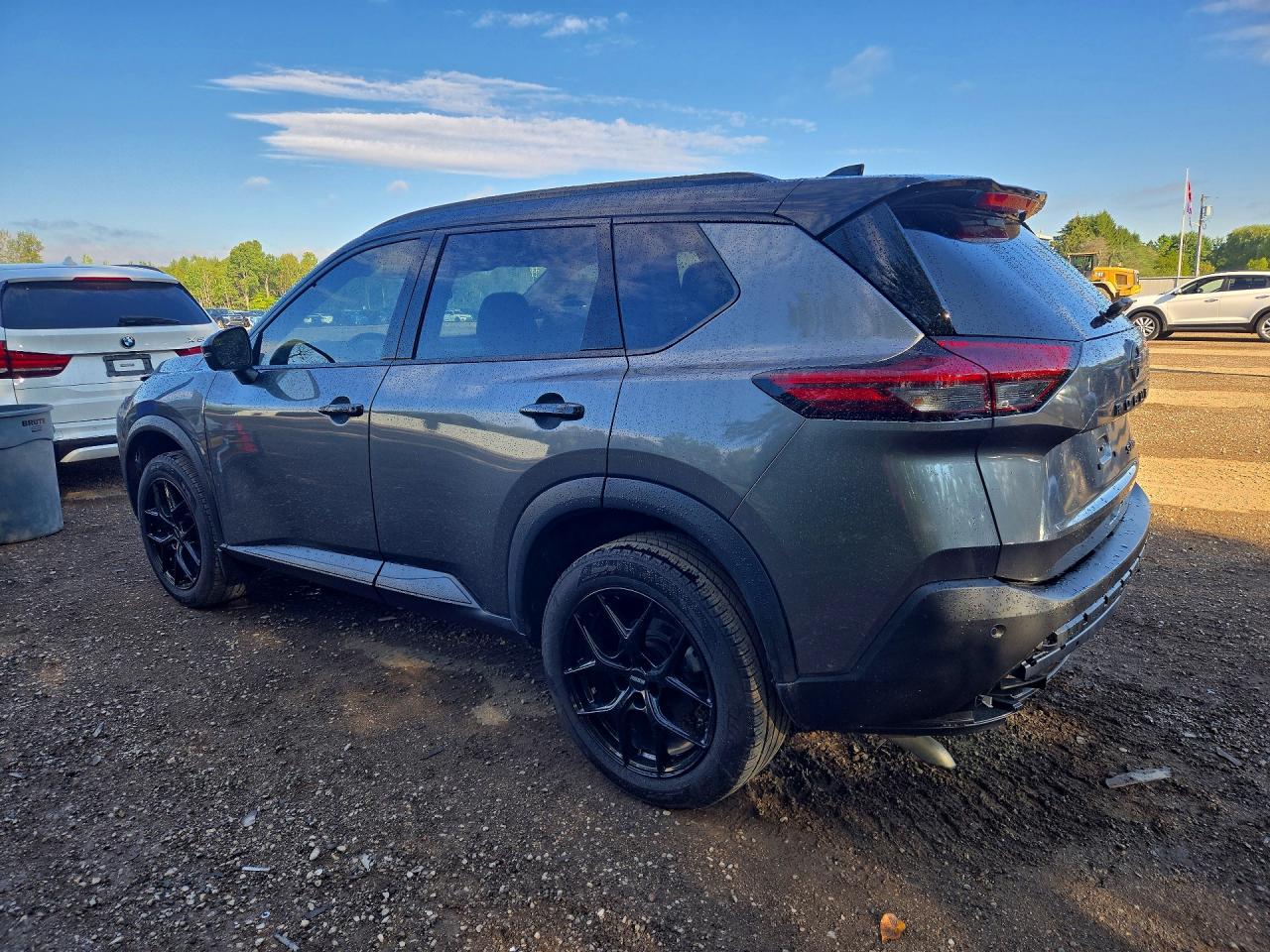 2021 NISSAN ROGUE SV — снимка 2