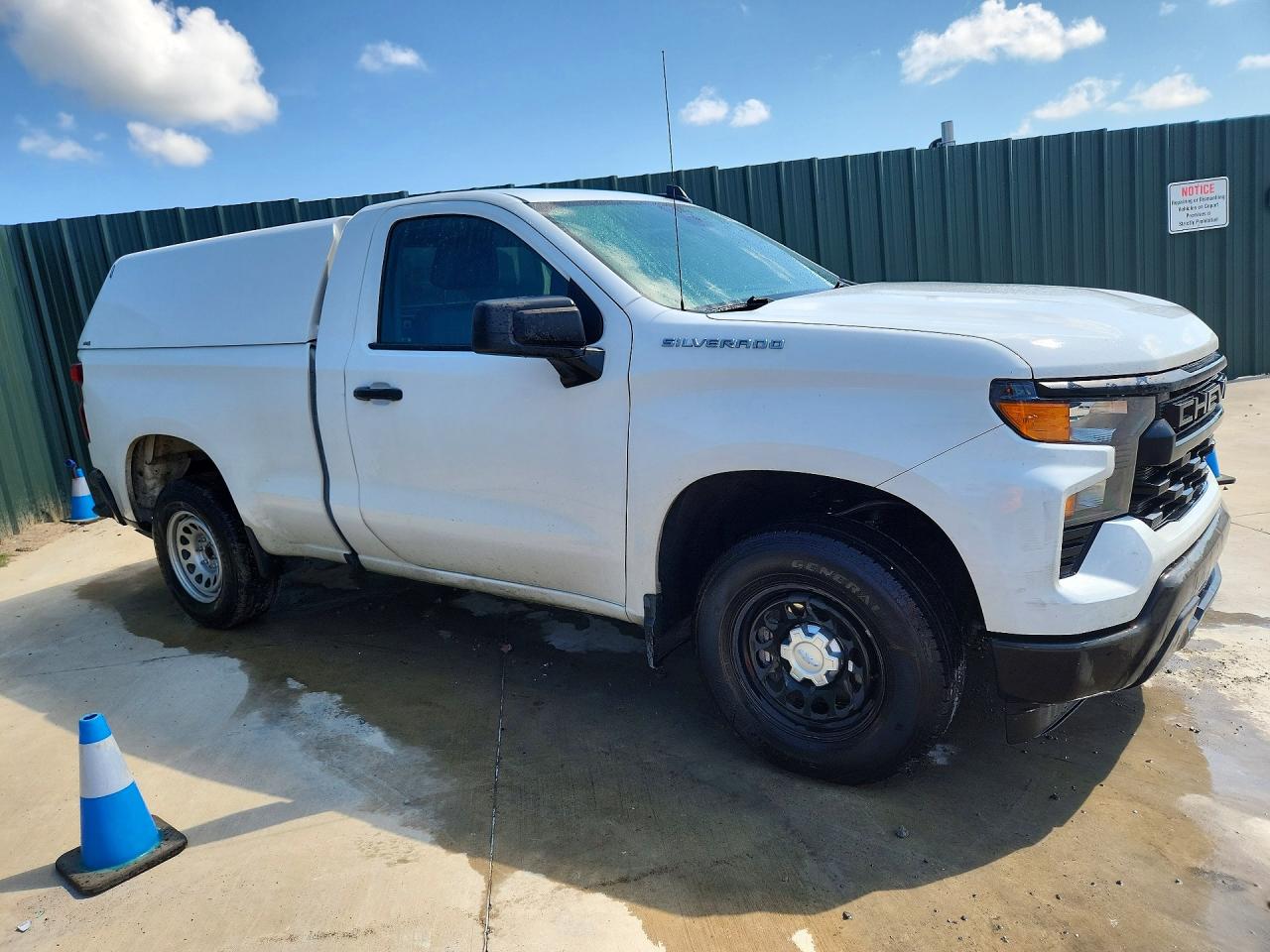 2023 CHEVROLET SILVERADO C1500 — снимка 4