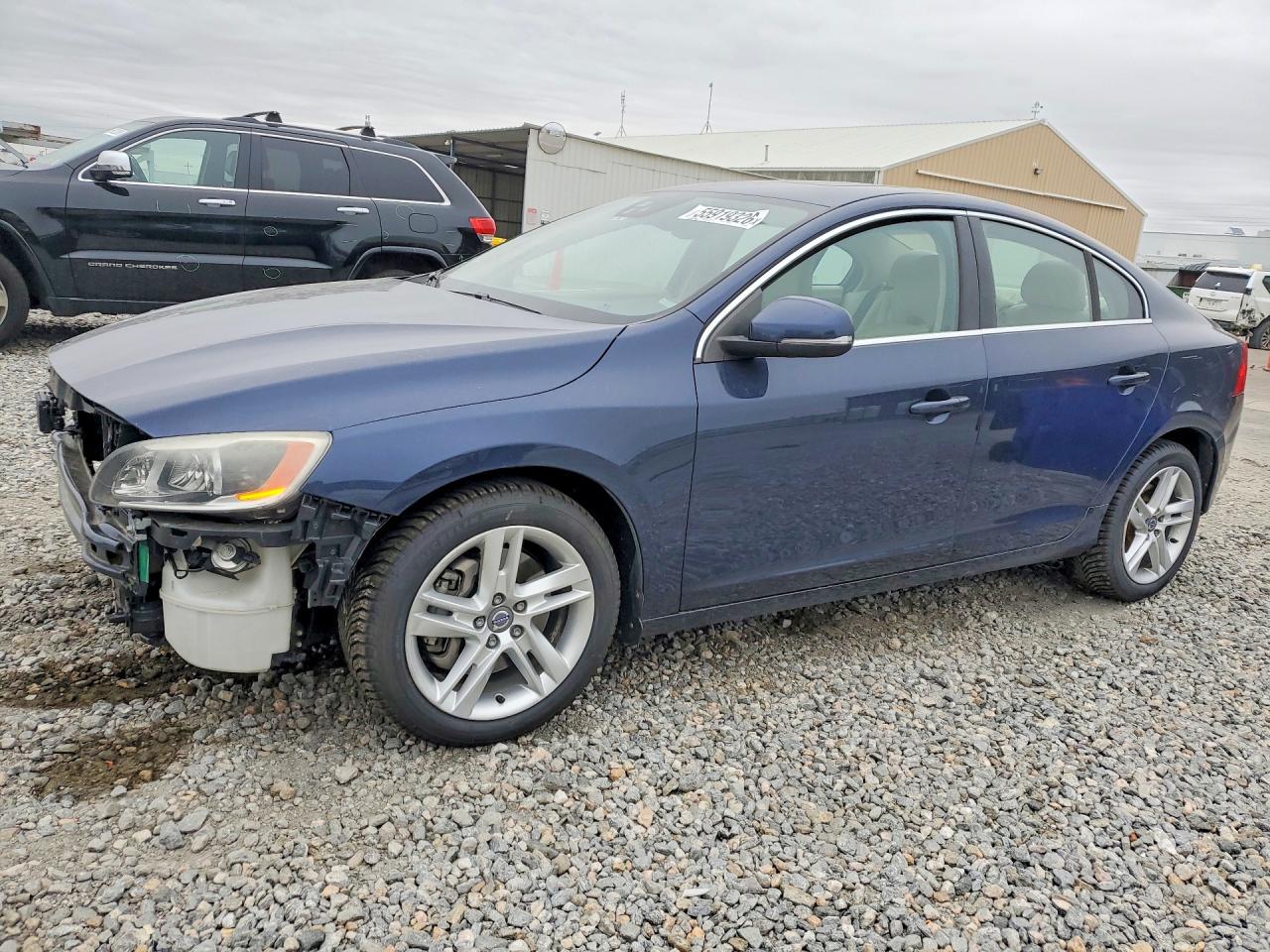 2015 VOLVO S60 PLATINUM