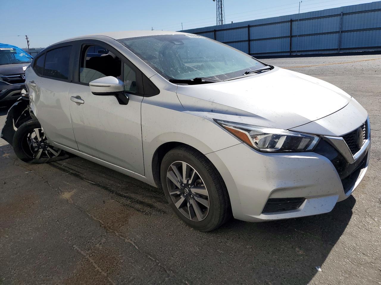 2021 NISSAN VERSA SV — снимка 4