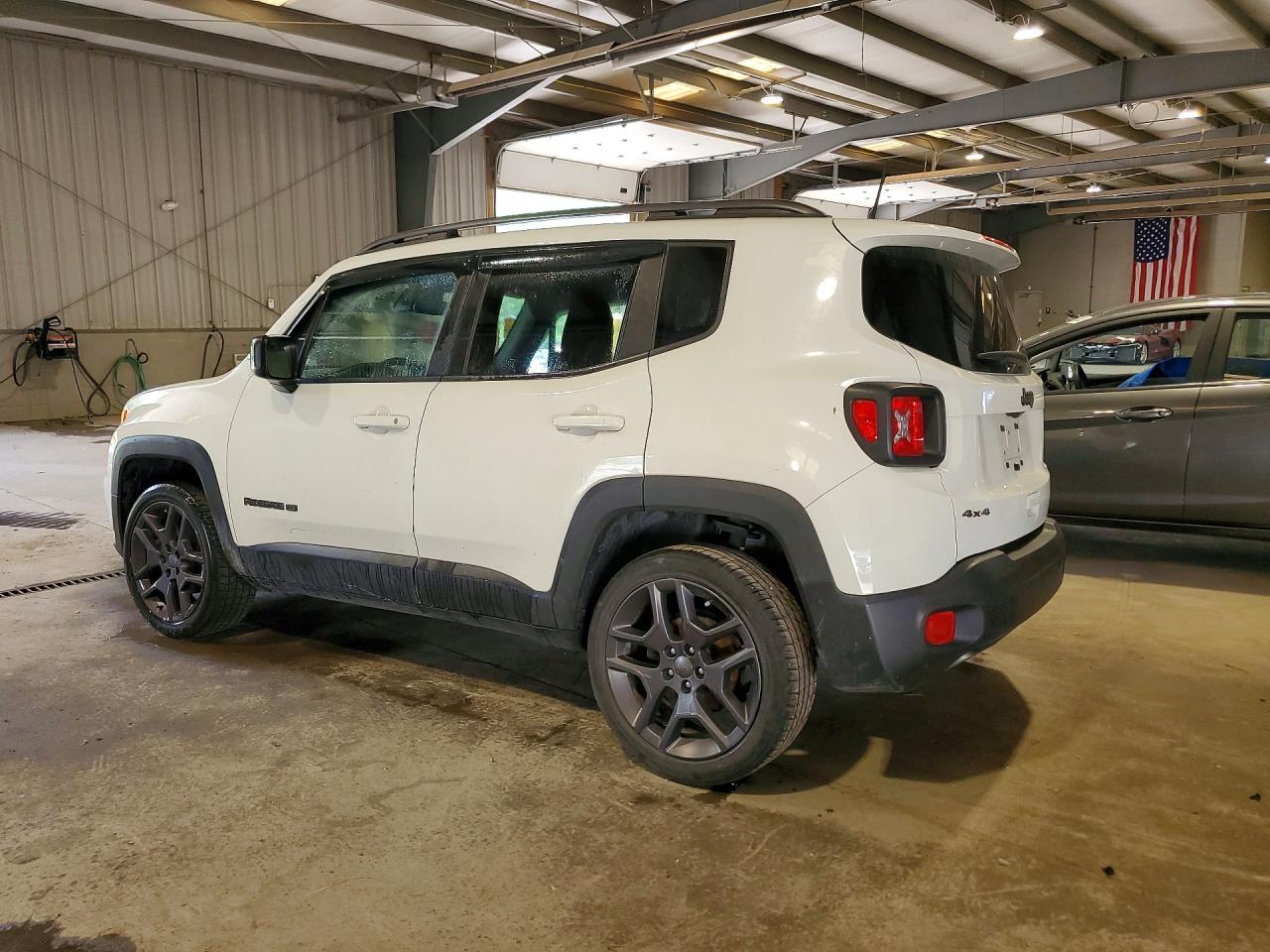 2021 JEEP RENEGADE LATITUDE — снимка 2