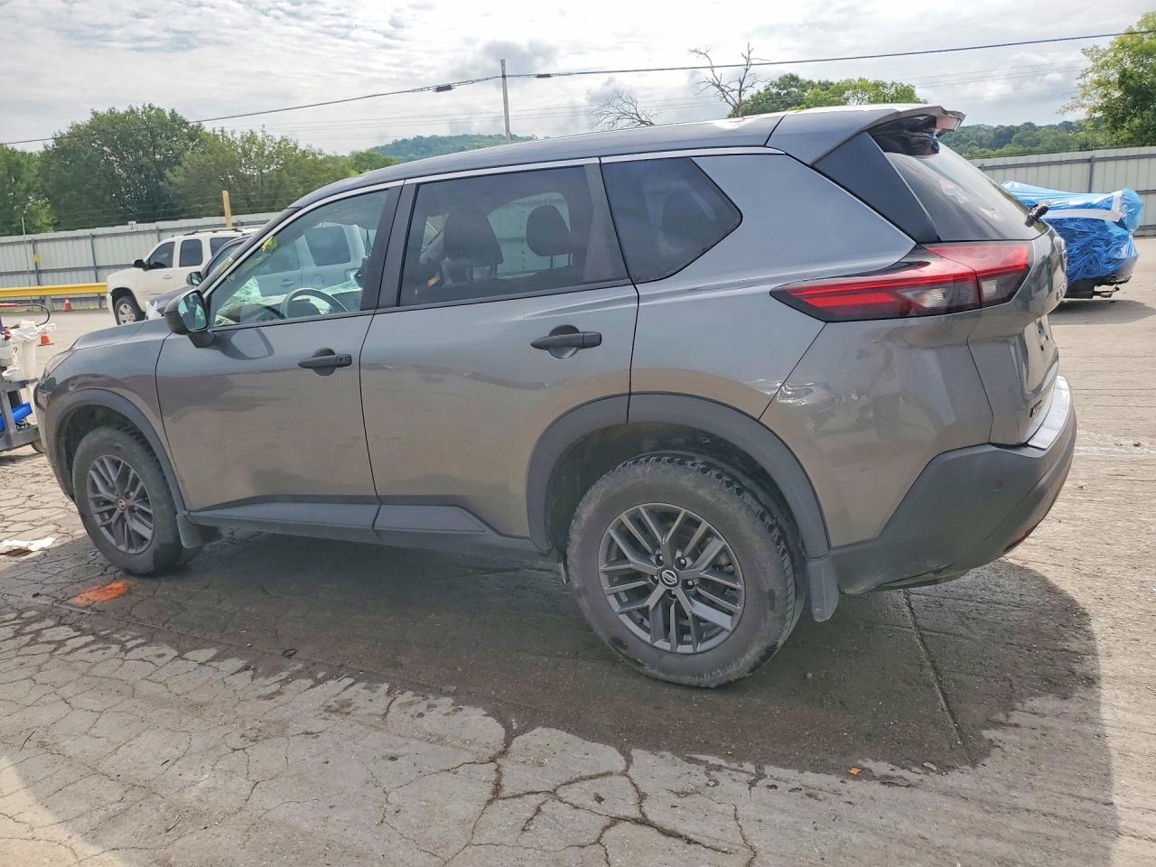 2021 NISSAN ROGUE S — снимка 2