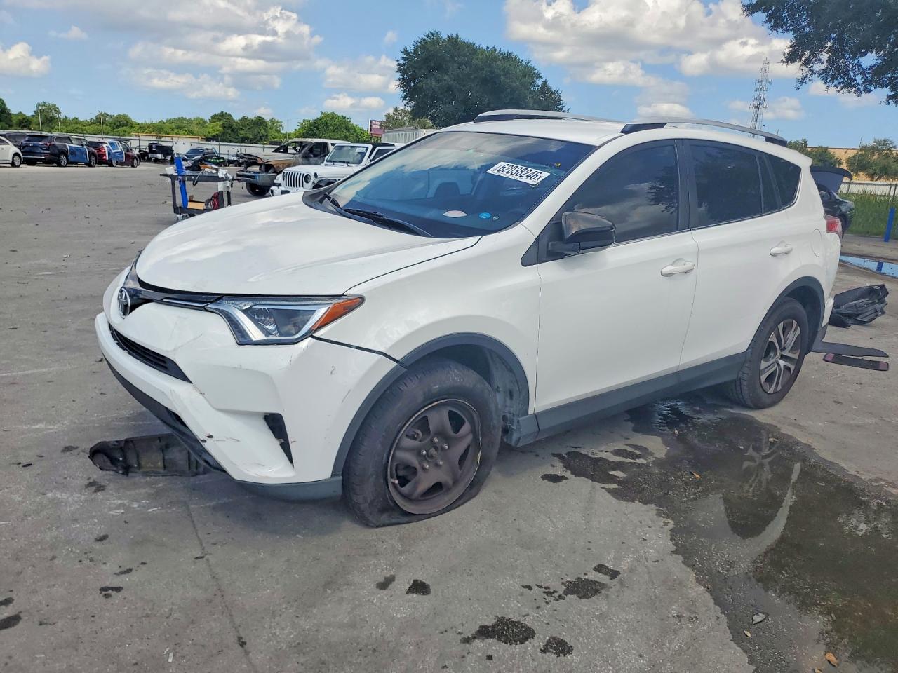 2016 TOYOTA RAV4 LE