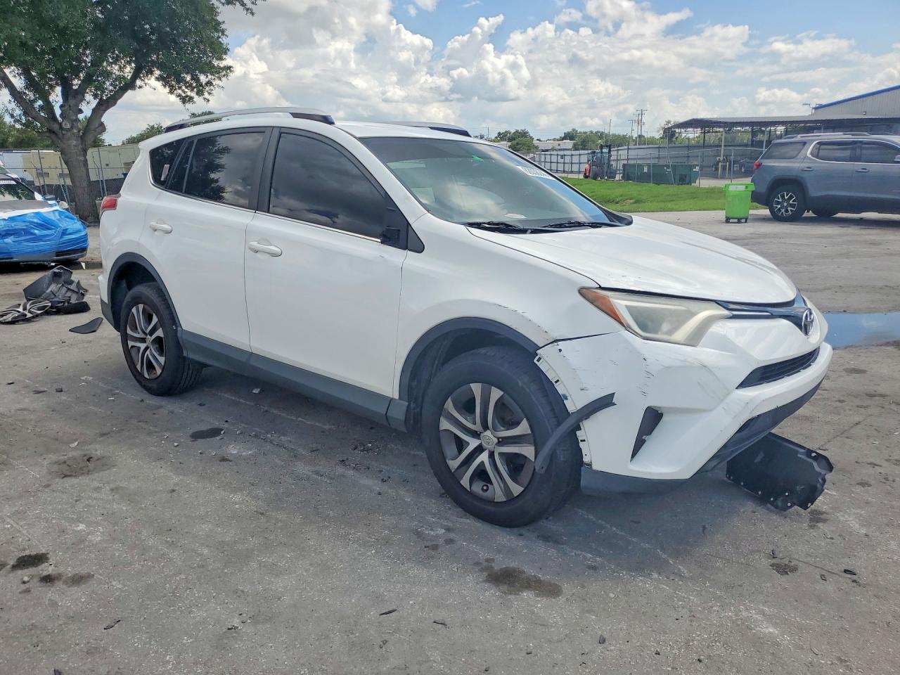 2016 TOYOTA RAV4 LE — снимка 4
