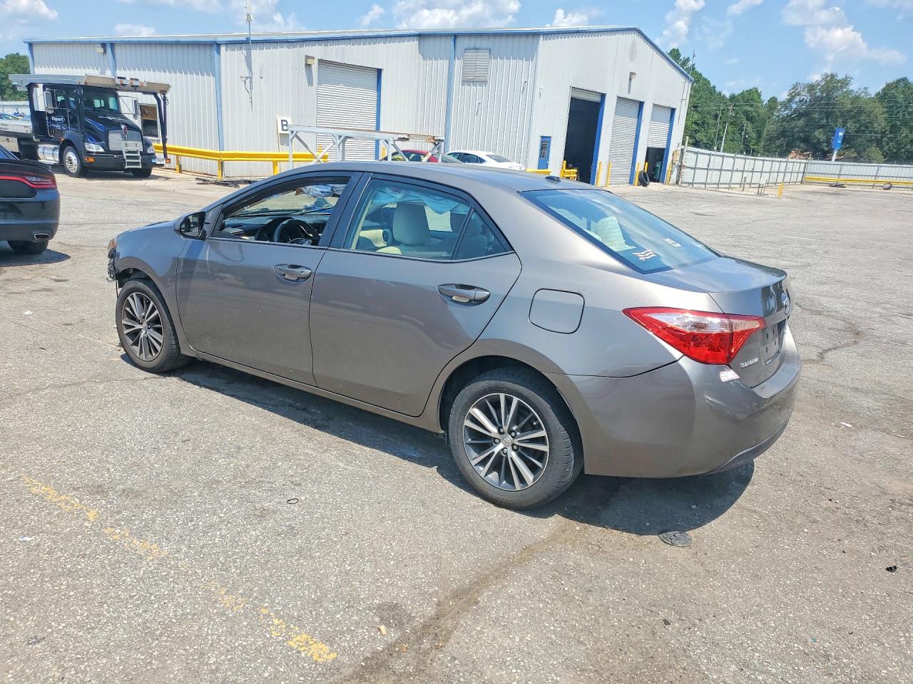 2017 TOYOTA COROLLA LE — снимка 2