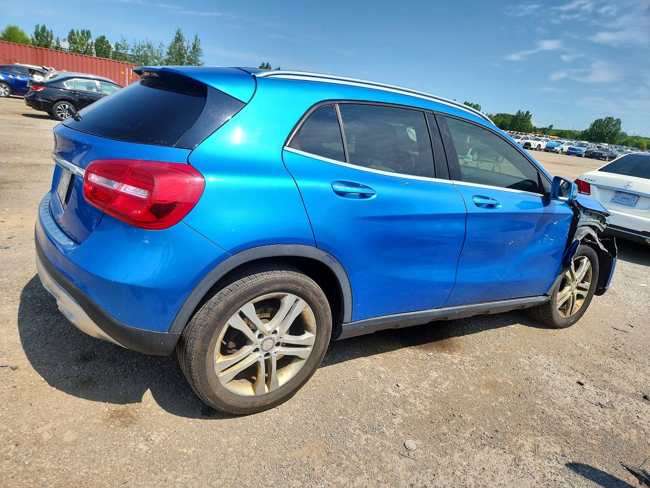 2016 MERCEDES-BENZ GLA 250 4MATIC — снимка 3