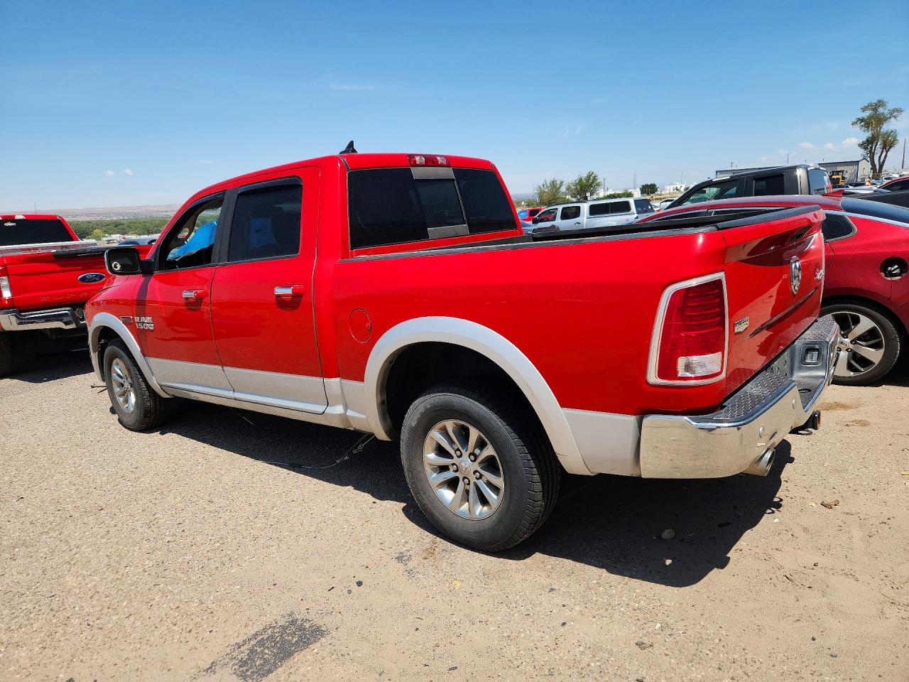 2015 RAM 1500 LARAMIE — снимка 2