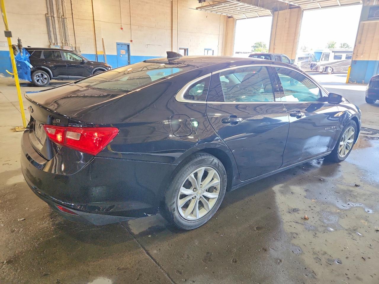 2023 CHEVROLET MALIBU LT — снимка 3