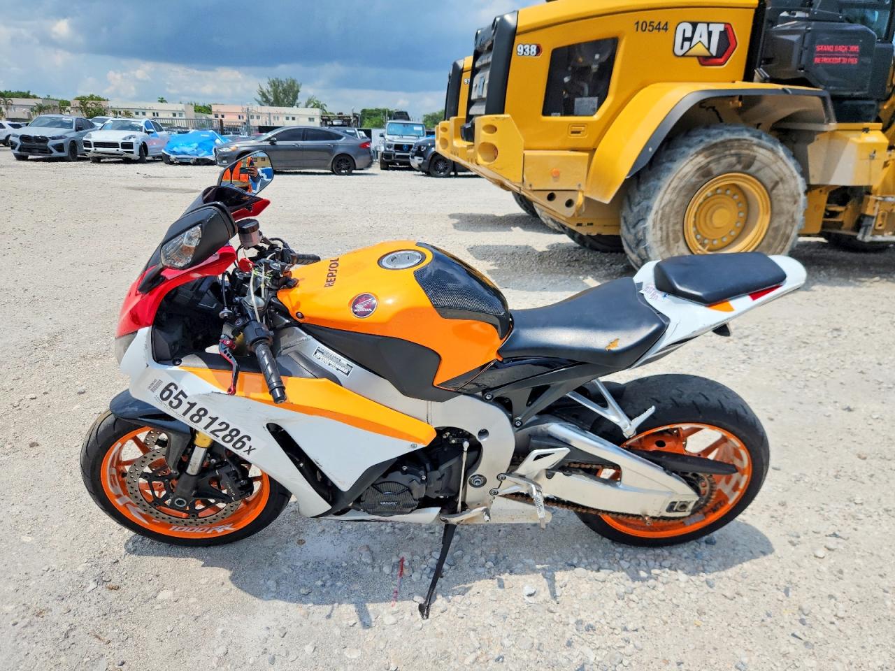 2015 HONDA CBR1000 RR — снимка 3
