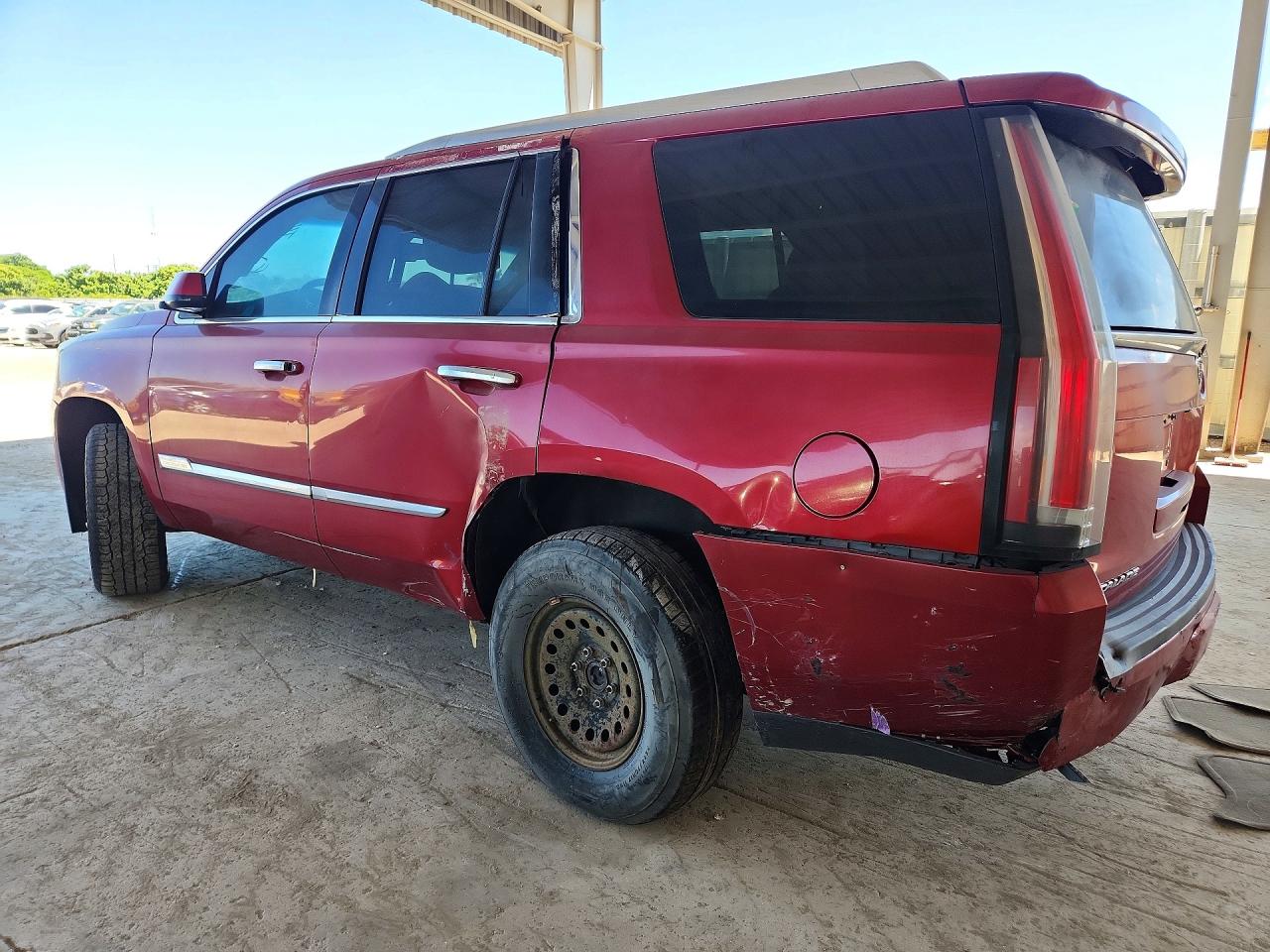 2015 CADILLAC ESCALADE — снимка 2