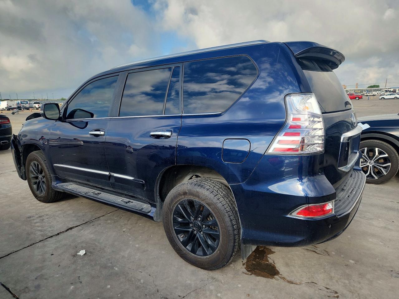 2017 LEXUS GX 460 — снимка 2