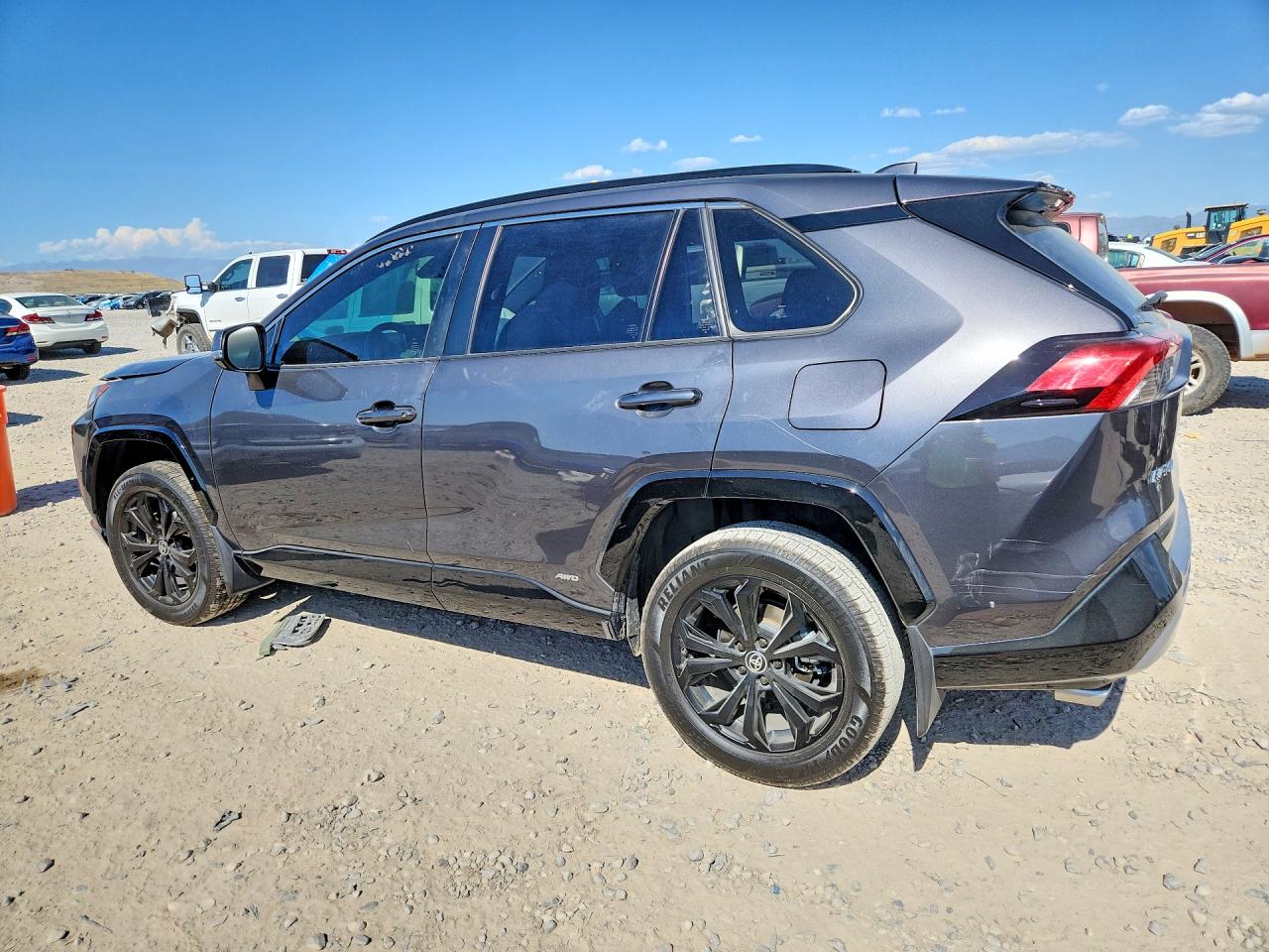 2024 TOYOTA RAV4 SE — снимка 2